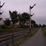 Platform and Loop starter & shunt signals in the off position